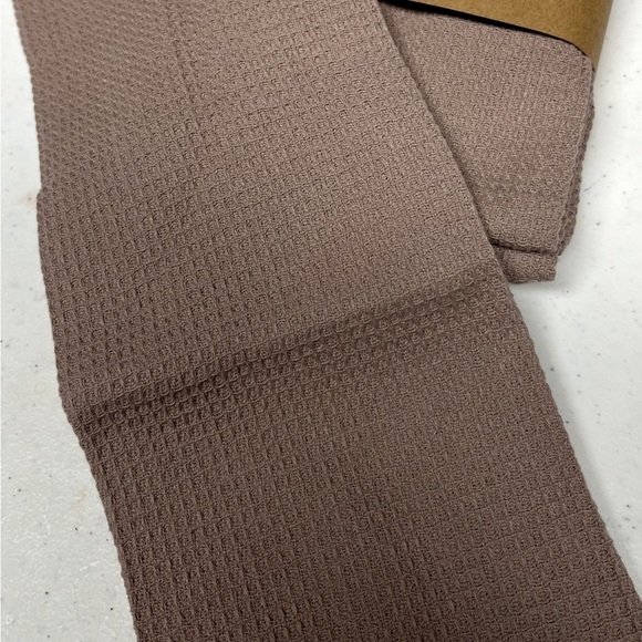 4 Ruier Home Hand Towels - Picture 5 of 7